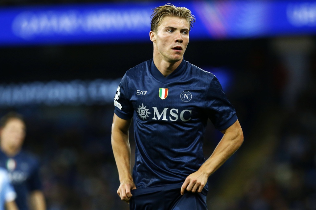 已成主力！罗马诺：曼联认为霍伊伦将被买断，5000万几乎确保进账